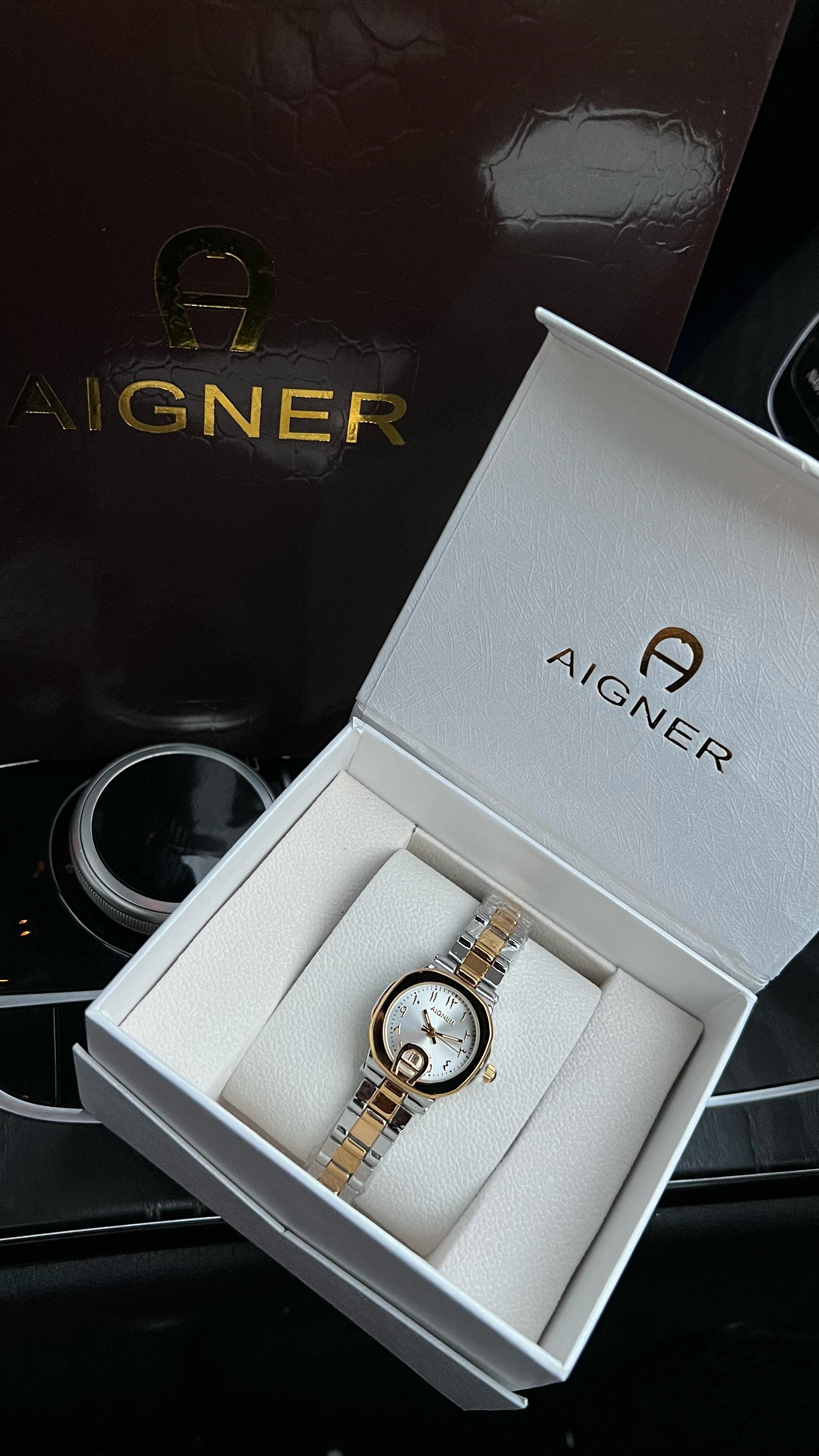 ساعة أجنر نسائية