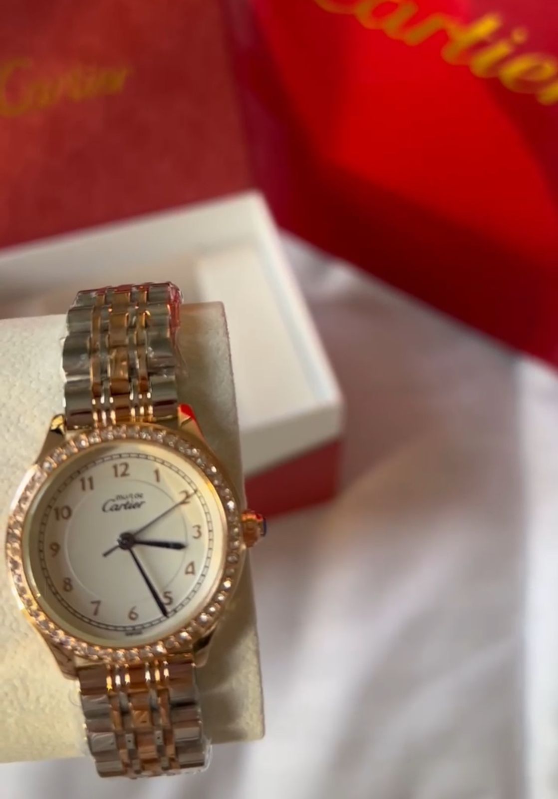  ساعة كارتير نسائية