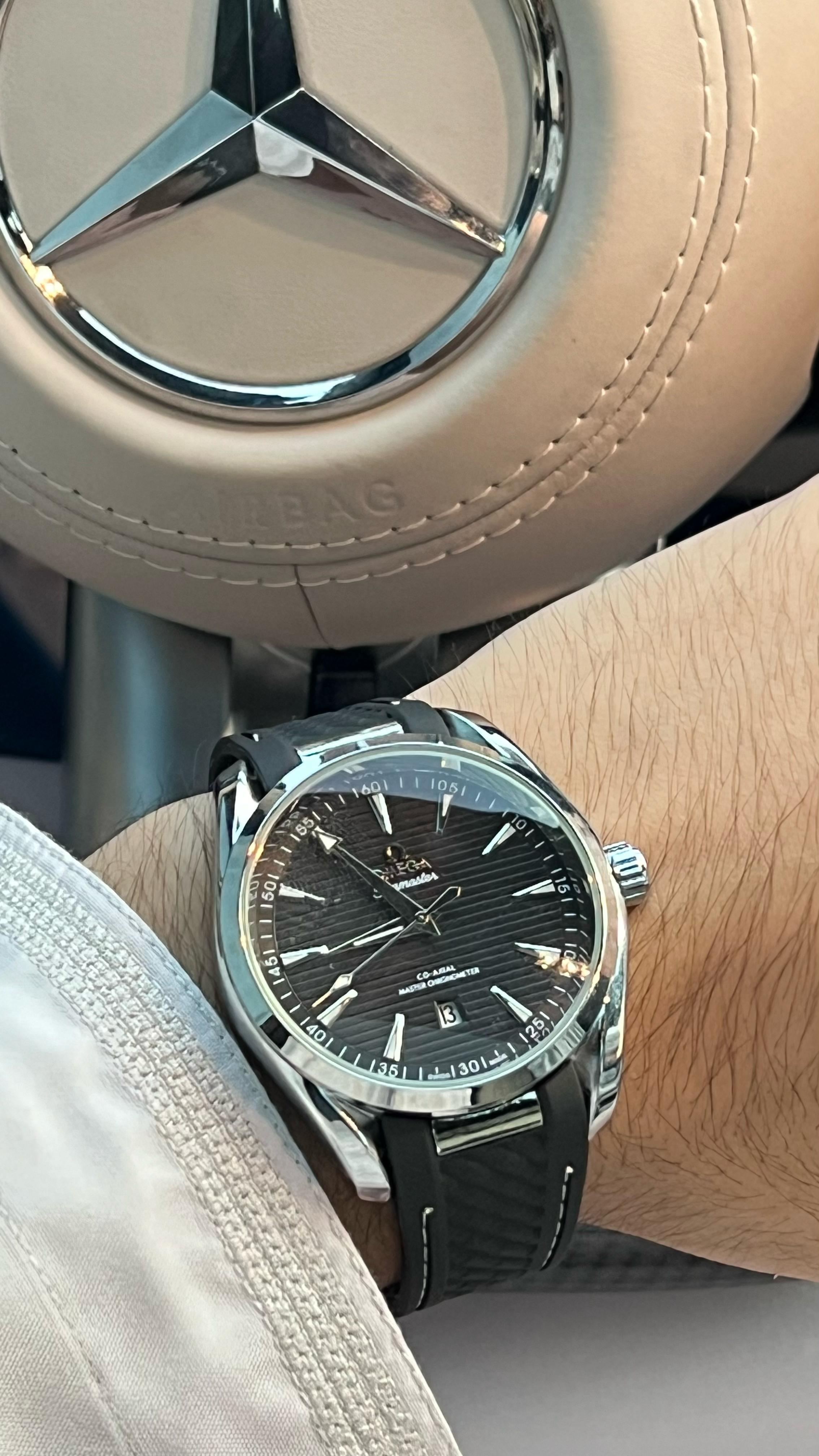 ساعة اوميجا رجالية